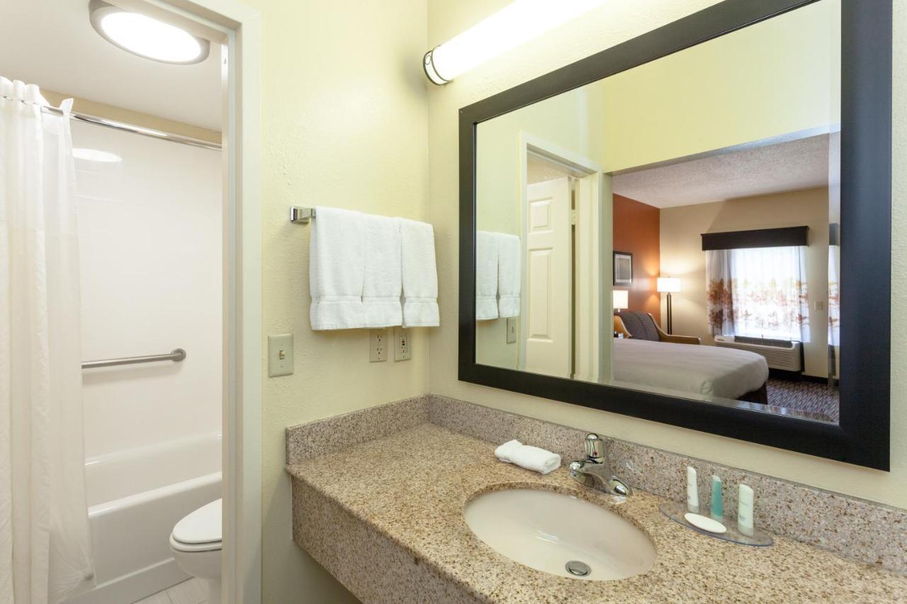 Clarion Biltmore Village Estalagem