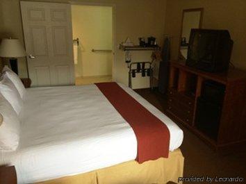Clarion Biltmore Village Inn Asheville